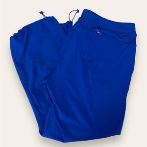 Plus size scrub pants